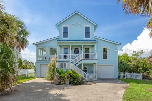 8 Windjammer Lane, St Helena Island, SC 29920