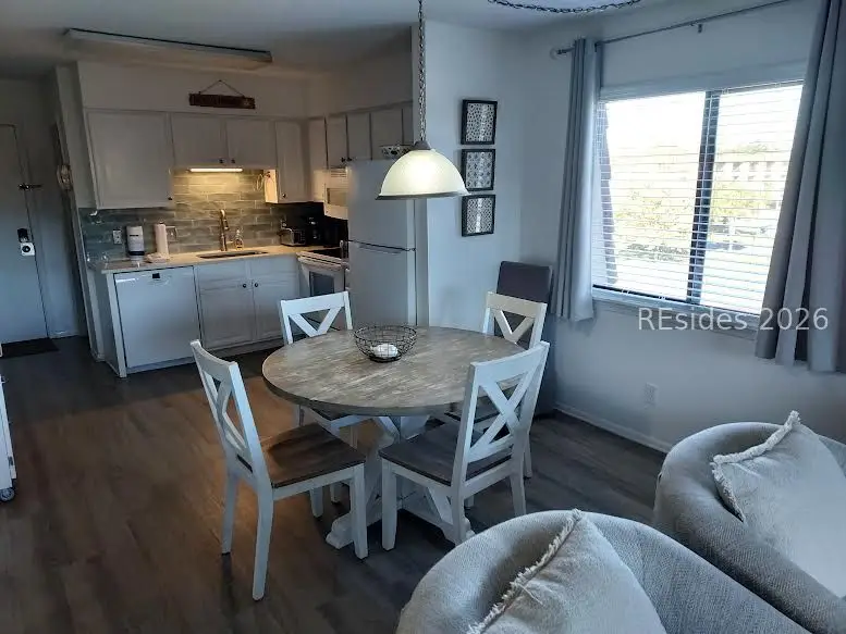 40 Folly Field Road #E17, Hilton Head Island, SC 29928 - #3