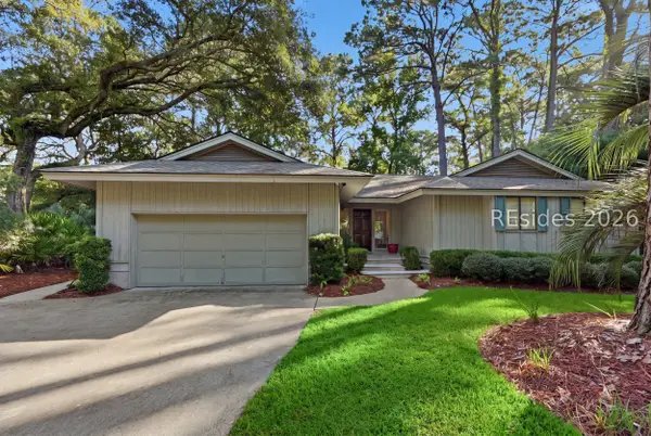 8 Old Military Road, Hilton Head Island, SC 29928
