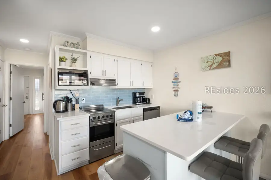 40 Folly Field Road #B205, Hilton Head Island, SC 29928 - #3