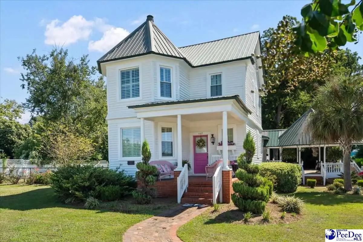 107 S Craig St, Chesterfield, SC 29709-1705 - Image #1