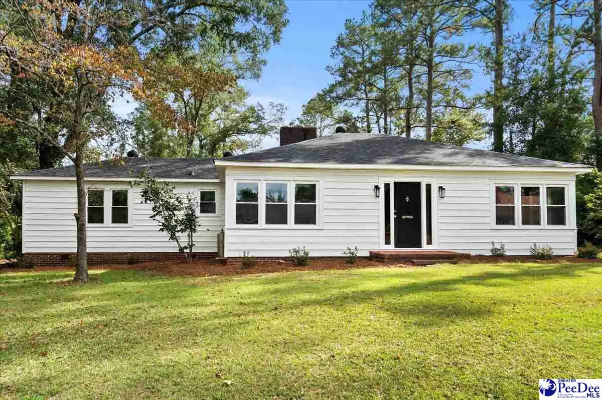 37 Lynn Ave, Cheraw, SC 29520 - Image #1