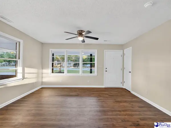 1526 Ebenezer Rd, Darlington, SC 29532