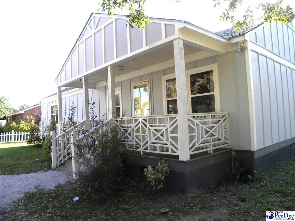 210 14th Street, Hartsville, SC 29550-5120 - Image #1