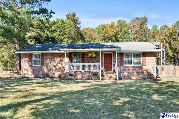 1122 Daisy St, Darlington, SC 29532