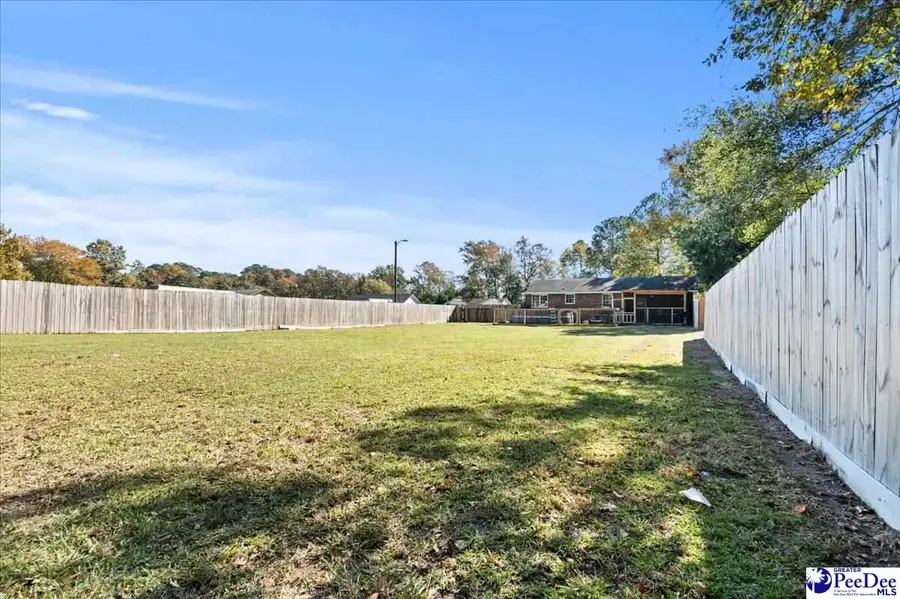 1122 Daisy St, Darlington, SC 29532 - Image #3