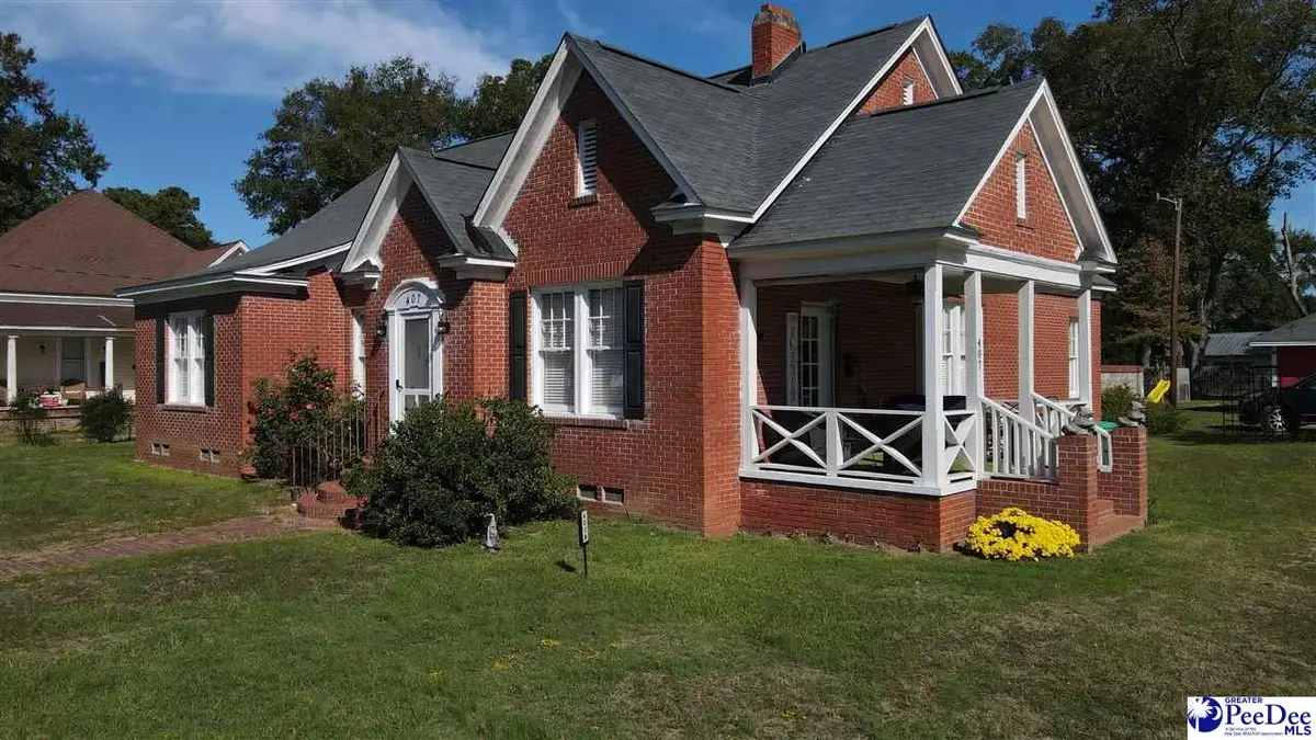 407 N Main St, McColl, SC 29570-1211 - Image #1