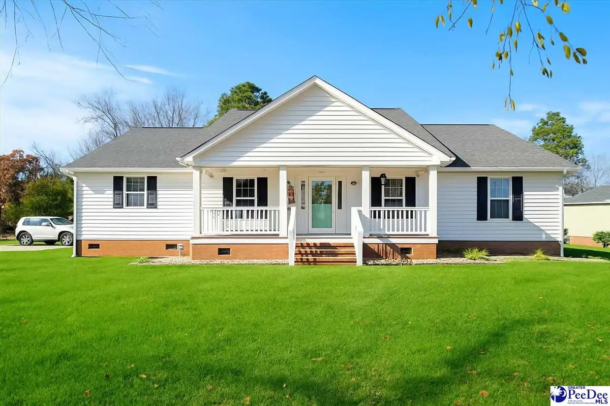 1012 Huntington Drive, Hartsville, SC 29550 - Image #1