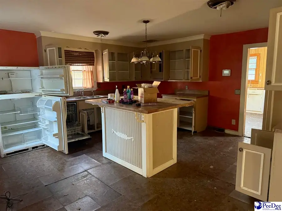 909 Gibson St, Hartsville, SC 29550 - Image #3