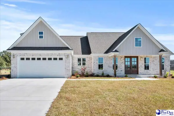 2151 Bonnie Dr., Florence, SC 29501
