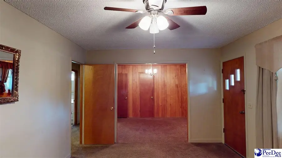 1033 Nandina Street, Hartsville, SC 29550 - Image #3