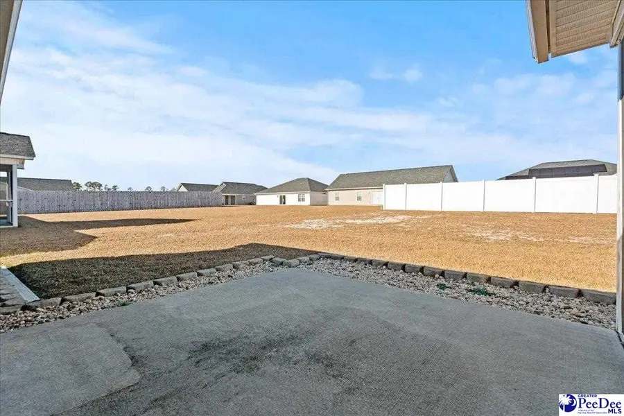 4033 Milan Dr, Florence, SC 29501 - Image #2