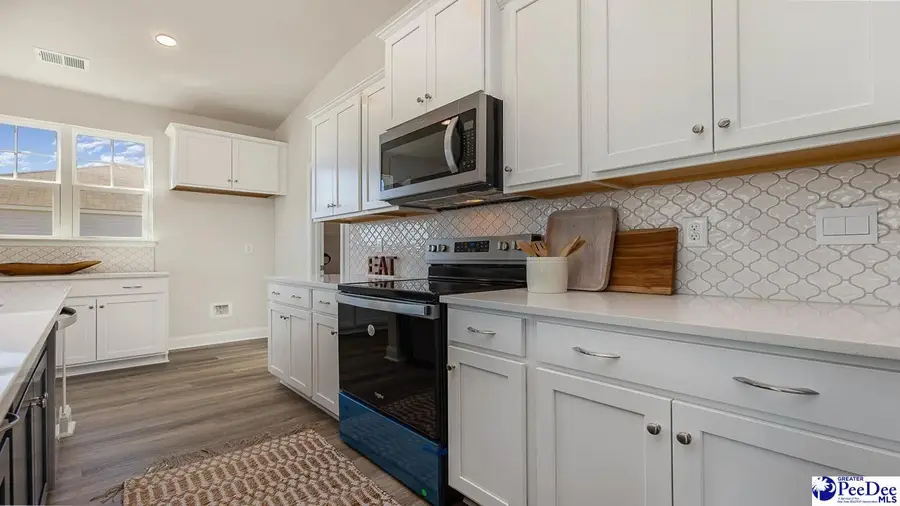 2999 Fish Hawk Ln, Florence, SC 29505 - Image #2