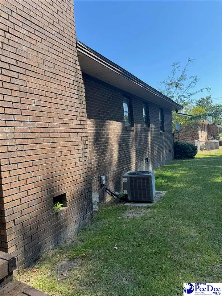 106 Forest Drive, Bennettsville, SC 29512 - Image #3