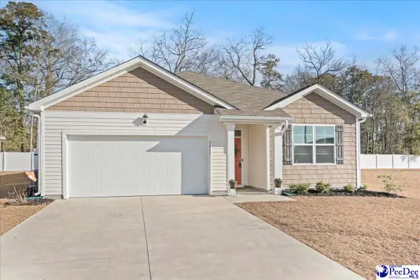 2071 E Paces Trail, Darlington, SC 29532