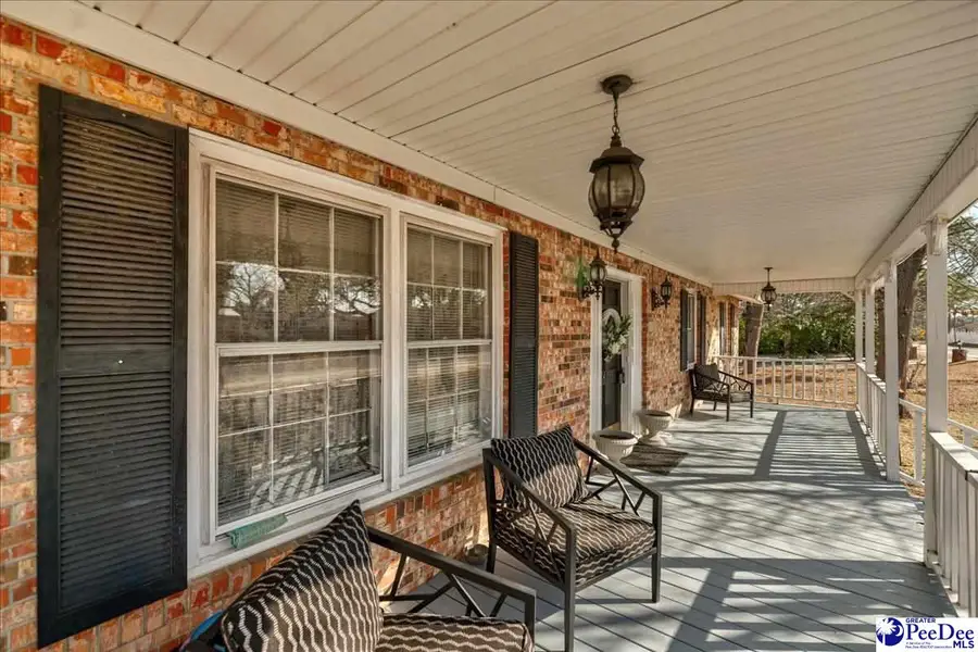408 Bluff Rd, Hartsville, SC 29550 - Image #2