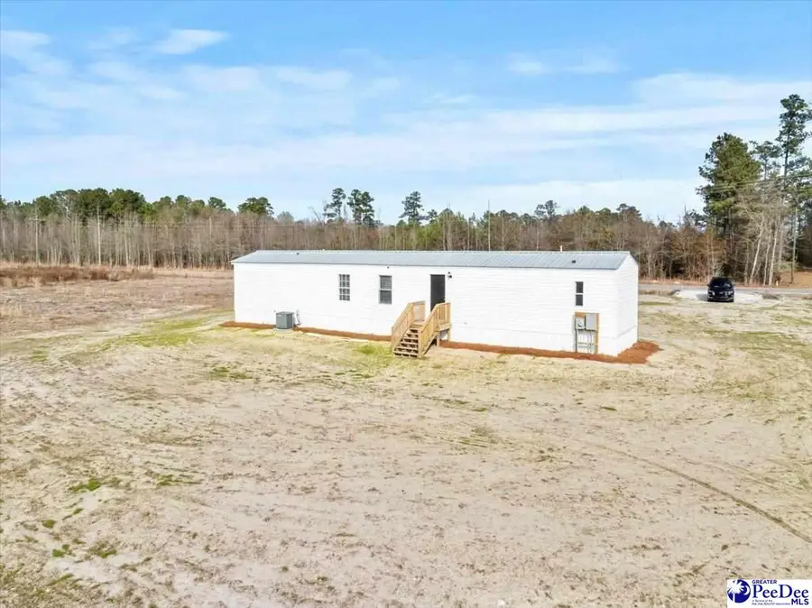 1049 Sawyer Road, Marion, SC 29571 - Image #2