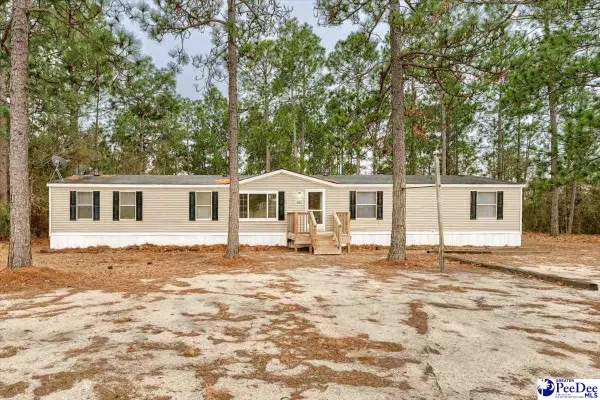 621 Piney Grove Drive, Hartsville, SC 29550