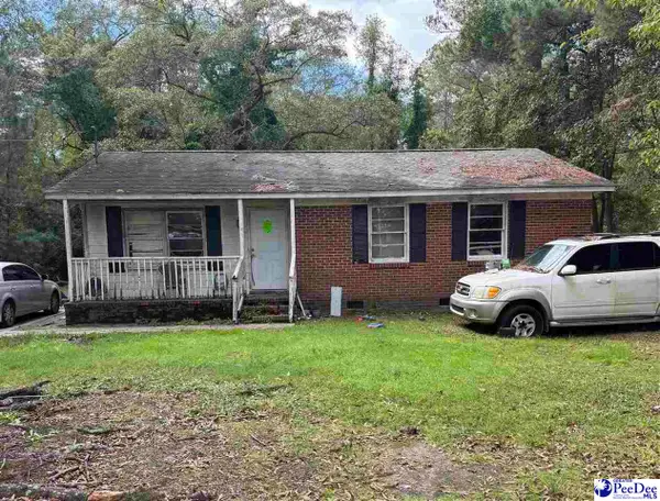 1442 Thorngate Cir, Hartsville, SC 29550-7446