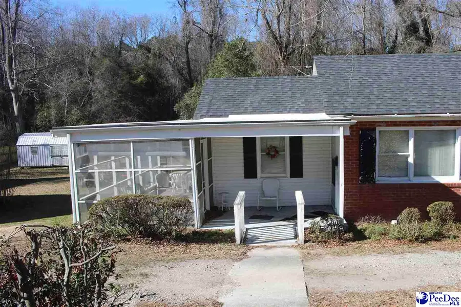 423 Thames St, Manning, SC 29102 - Image #2