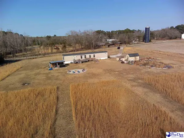 5140 Sardis Hwy, Timmonsville, SC 29161-8162