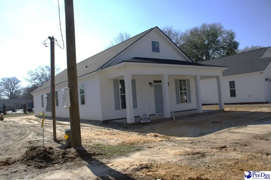 321 W College Avenue, Hartsville, SC 29550 - #2