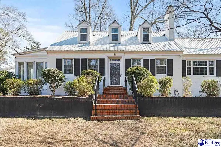 607 Third St, Cheraw, SC 29520-0000 - #2