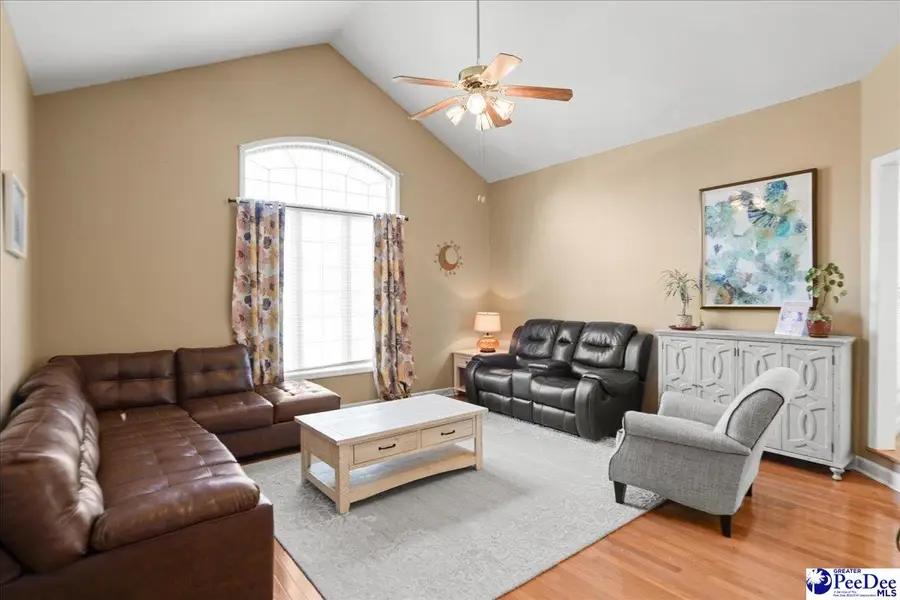 1614 Westview Dr, Florence, SC 29501 - #3