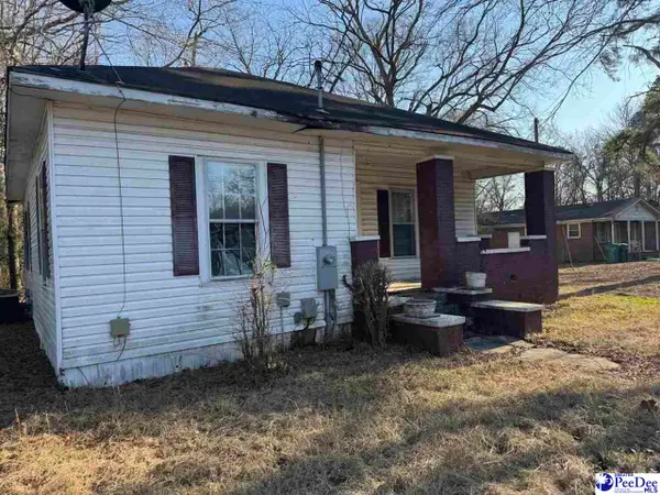 404 E New St, Timmonsville, SC 29161