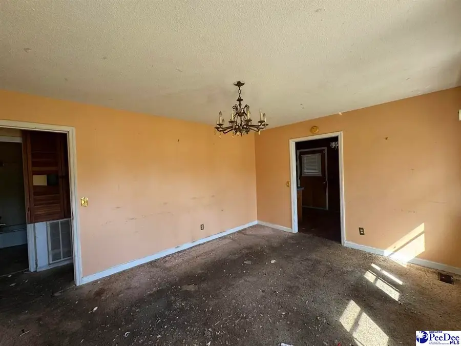 515 W Pennsylvania St, Florence, SC 29501 - #2