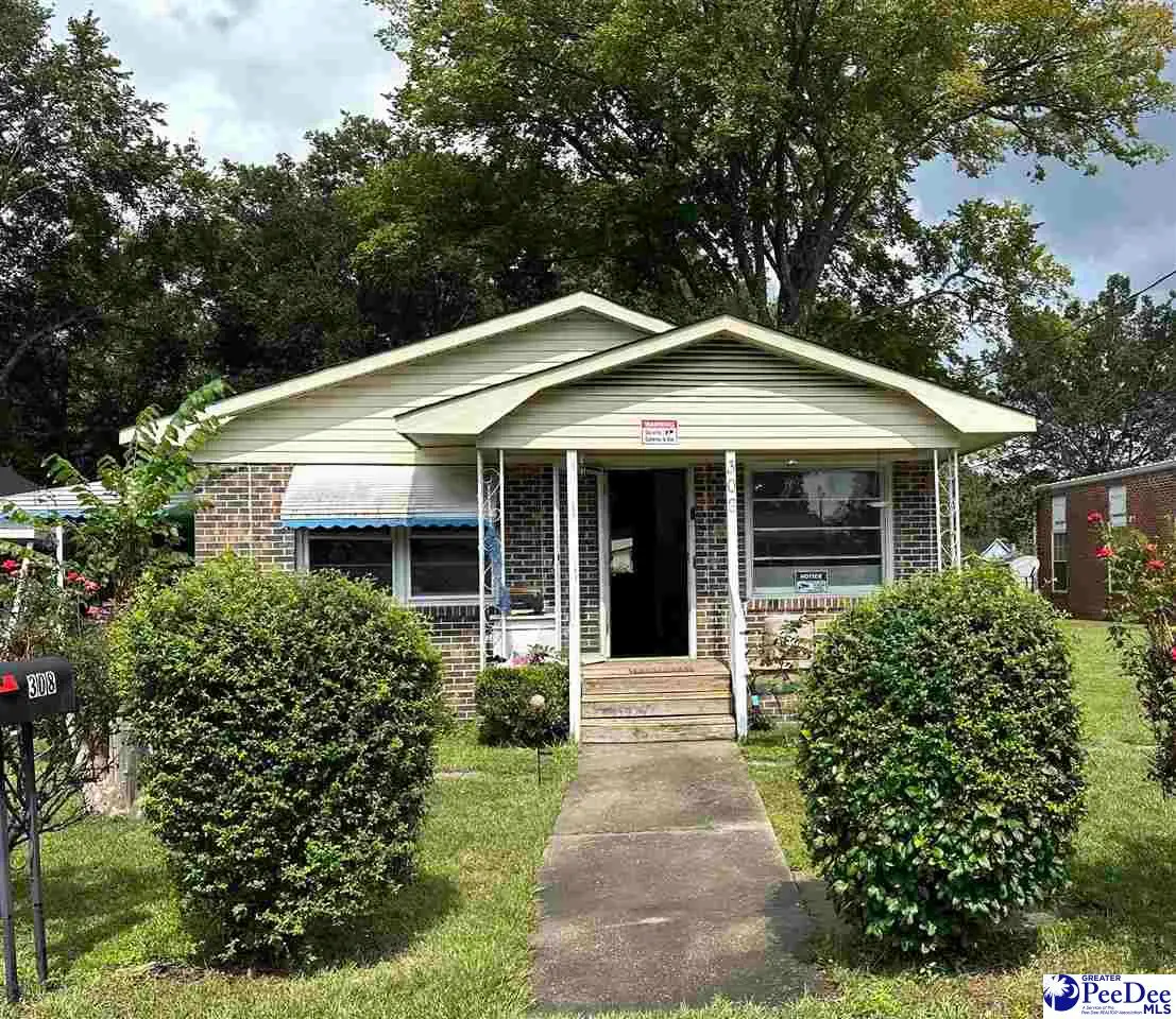 308 Church St, Marion, SC 29571 - #1