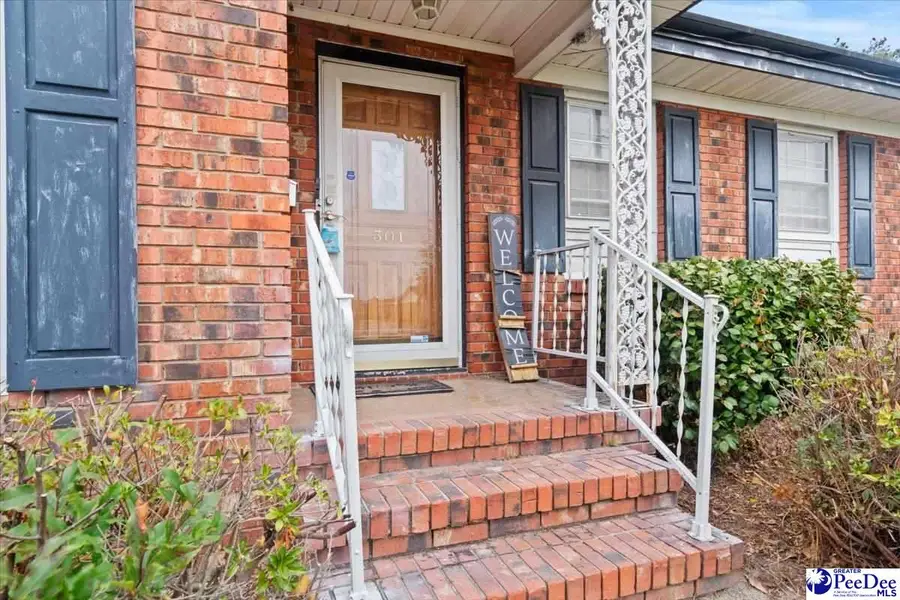 301 Dorado Drive, Florence, SC 29550 - #3
