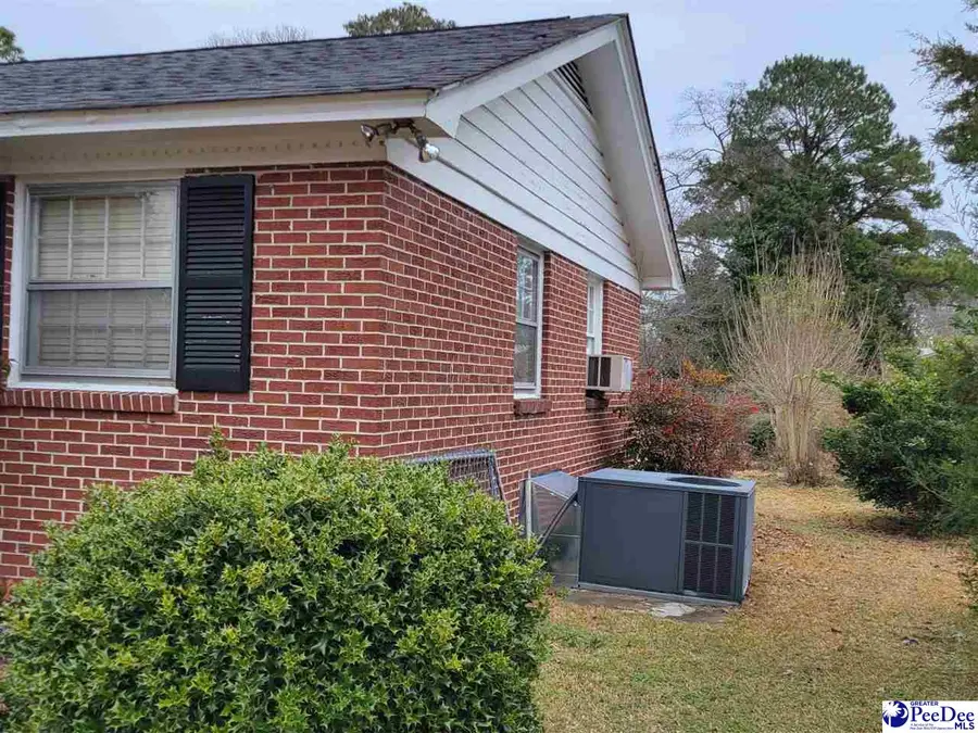 2400 S Robeson Ave, Florence, SC 29505-0000 - #2