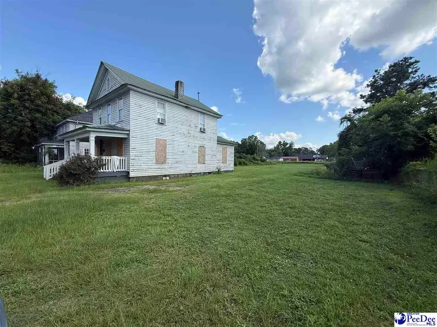 141 Beauregard St, Lake City, SC 29560 - #3