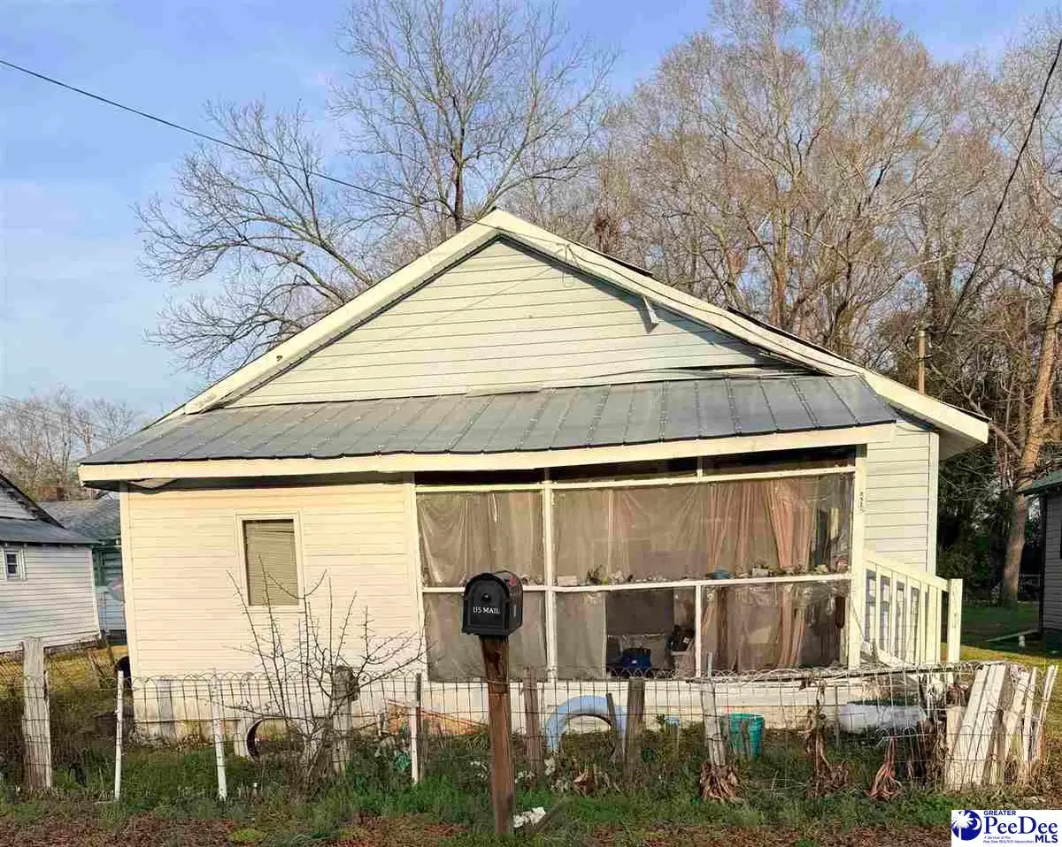412 Harrell St, Florence, SC 29501 - #1