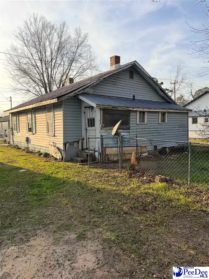 412 Harrell St, Florence, SC 29501 - #2