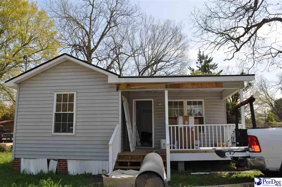 702 E Liberty Street, Marion, SC 29571 - #2