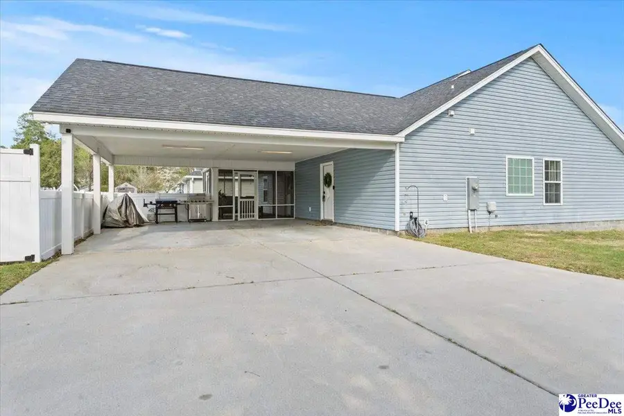 515 Young Street, Darlington, SC 29532 - #2