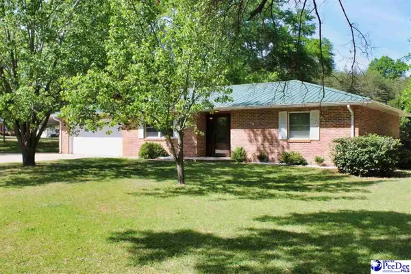 15 Meeting Street, Cheraw, SC 29520