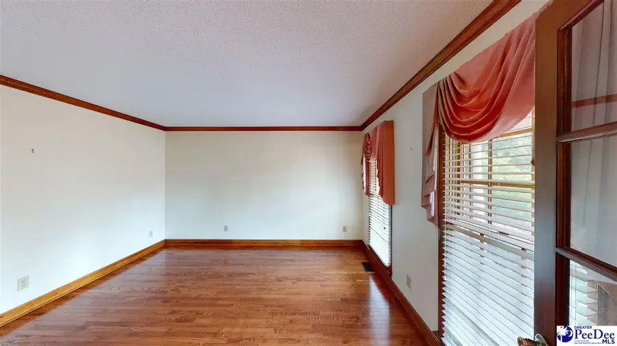 308 Crepe Myrtle Ln, Hartsville, SC 29550 - #3