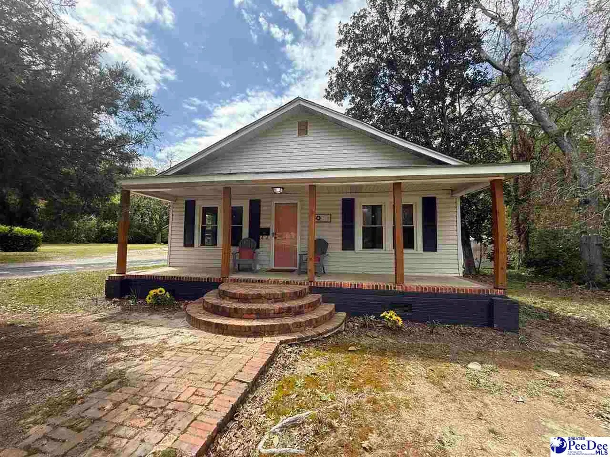 357 Huger St, Cheraw, SC 29520 - #1