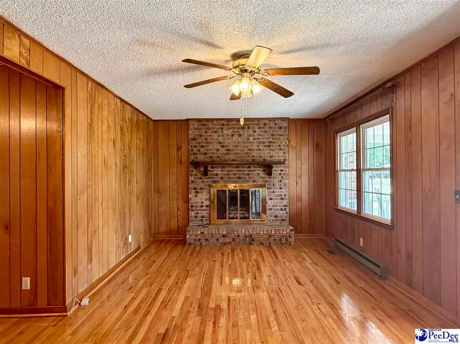 1115 N 4th Avenue, Dillon, SC 29536 - #3