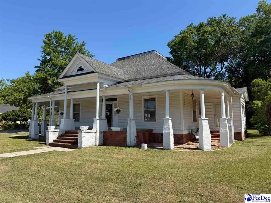701 E Harrison St, Dillon, SC 29536 - #2