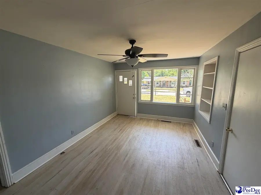 504 W Mullins Street, Marion, SC 29571 - #2