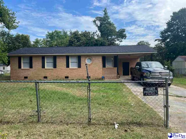 811 E Scarlett Ln, Florence, SC 29505