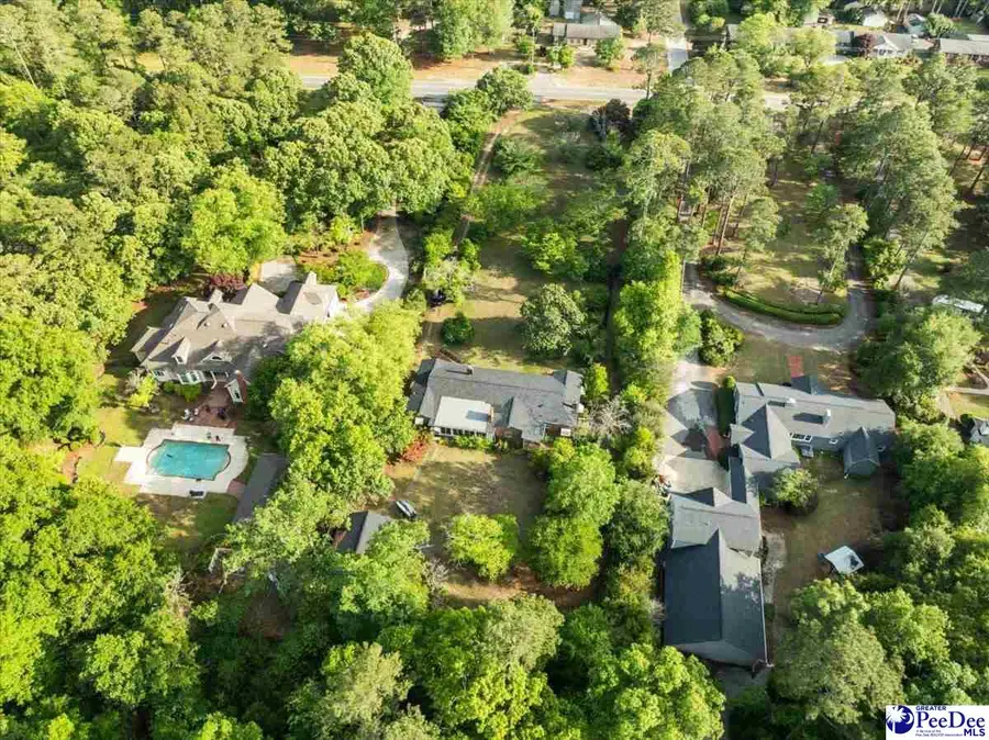 1734 W Carolina Avenue, Hartsville, SC 29550 - #2
