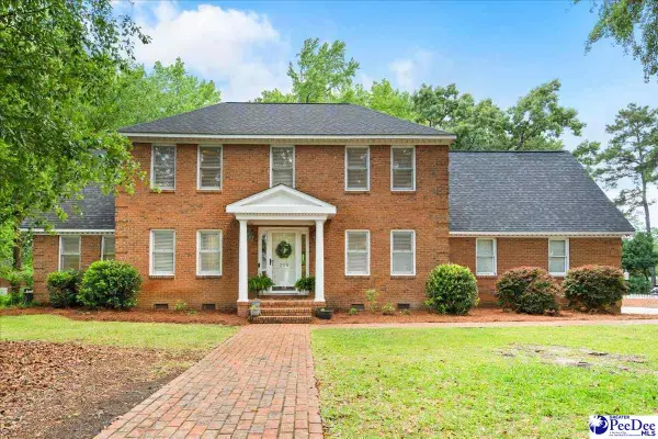 209 Fairway Rd, Cheraw, SC 29520