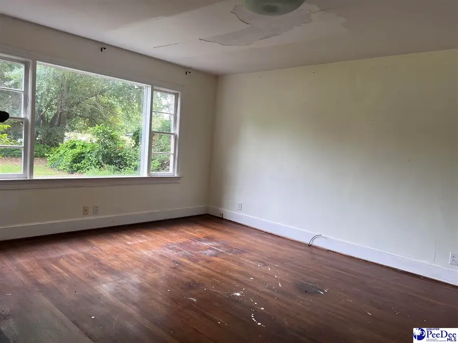 719 S Franklin Dr, Florence, SC 29501 - #2