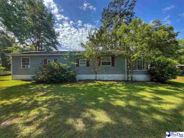 208 E 6th Avenue, Lake View, SC 29563