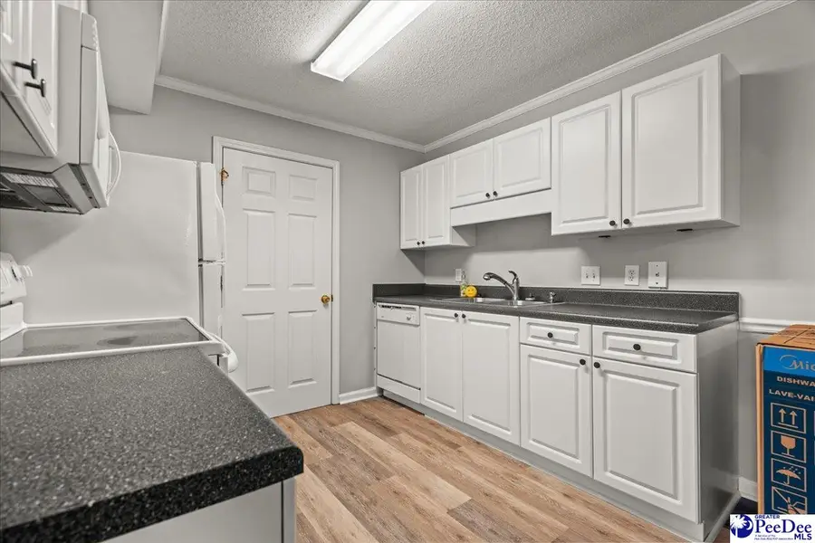 1415 Golf Terrace Blvd. Apt 6, Florence, SC 29501 - #3